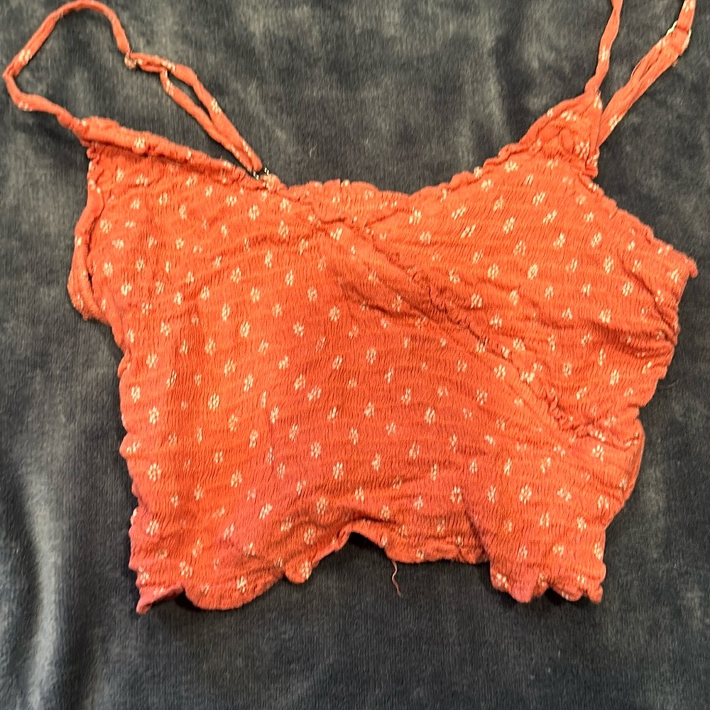 Hollister cropped tank. EUC